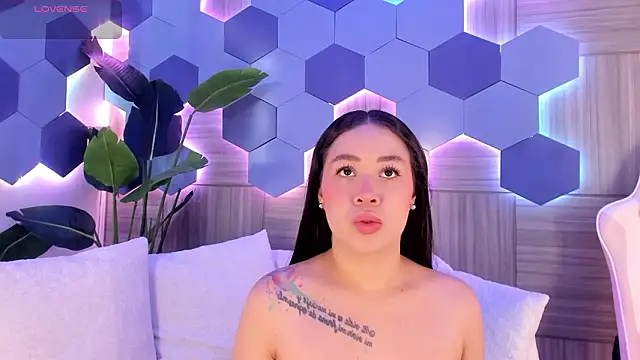 sofiaivanova online show from 02/13/26, 03:35