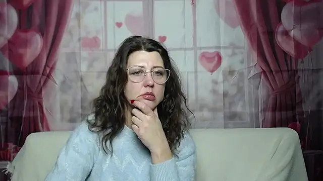 RoseHille online show from 02/10/26, 03:16