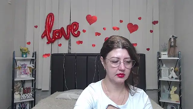 RoseHille online show from 03/08/26, 06:06