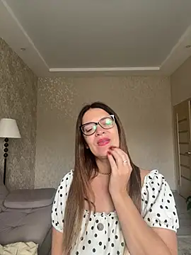 Milana8263 online show from 04/14/26, 07:58