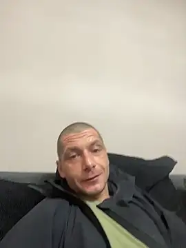 Kinkycouple142 online show from 02/19/26, 11:01