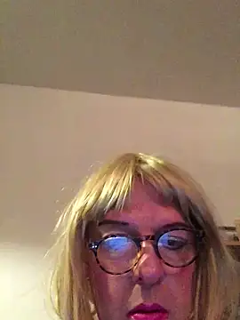 simone xdressing online show from 01/05/25, 12:42