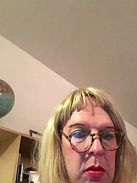 simone xdressing online show from 10/02/25, 11:45