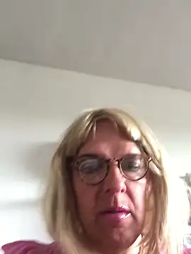 simone xdressing online show from 06/07/26, 02:43