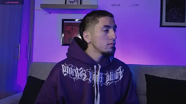 AresMassimoX online show from 01/14/26, 04:23