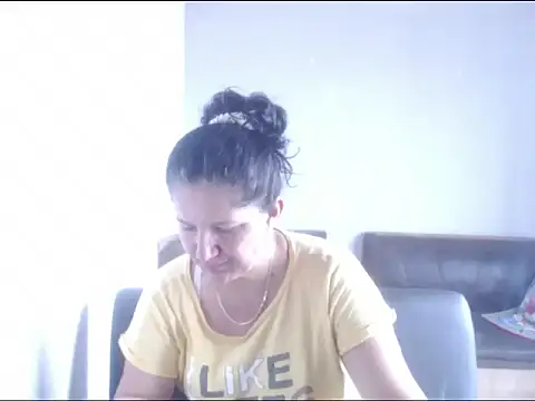 Sra Angelina online show from 12/18/25, 04:13