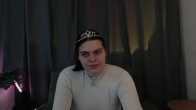 Dona Mafia online show from 12/13/25, 10:48