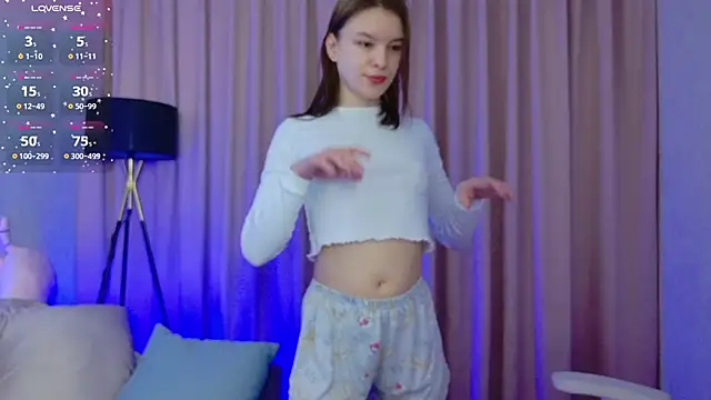 ur shy bambi online show from 12/05/25, 01:14