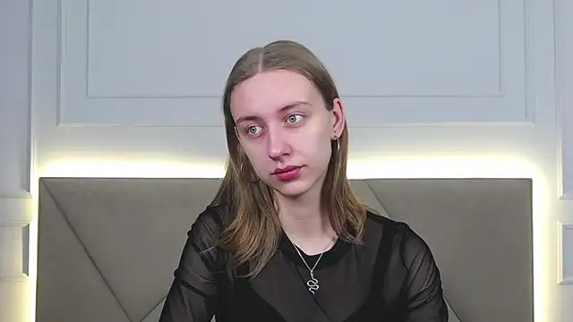 RachaelCute online show from 12/16/25, 04:50