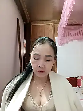 Feeling-hot online show from 12/16/25, 02:16