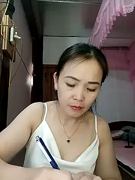 Feeling-hot online show from 03/03/26, 09:04