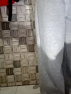 thuy-kieu online show from 01/17/26, 02:33