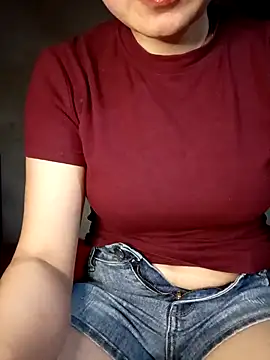 thuy-kieu online show from 02/02/26, 06:23