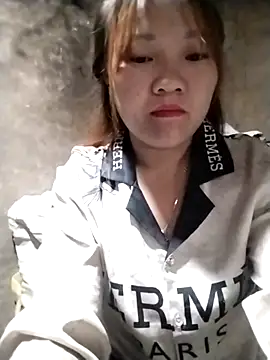 m-mbae online show from 11/29/25, 12:13