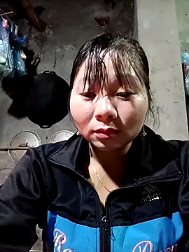 vangkt-cute online show from 02/22/26, 10:58