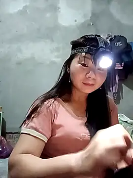 vangkt-cute online show from 02/25/26, 08:51