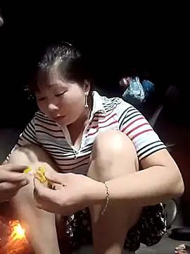 vangkt-cute online show from 03/13/26, 11:39