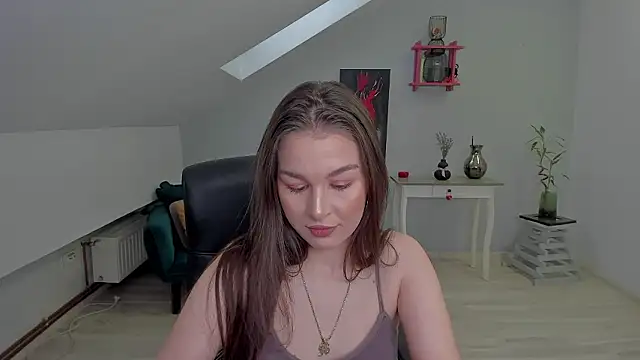 LouannaHart online show from 02/03/26, 06:40