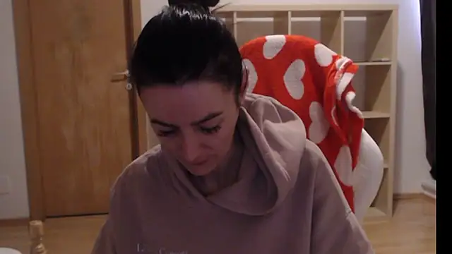 MissyDior8 online show from 01/18/26, 07:01