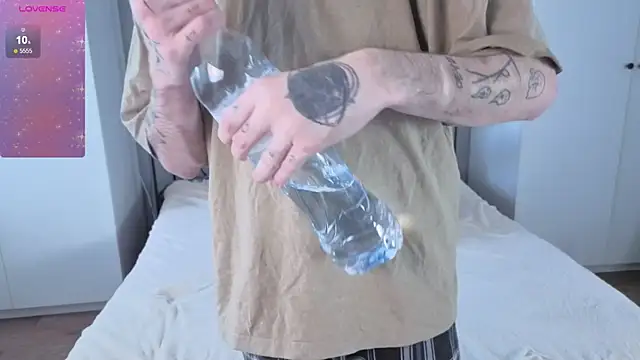 Danny loves Mary online show from 01/11/26, 07:24