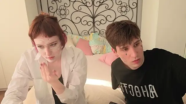 Danny loves Mary online show from 04/03/26, 02:09