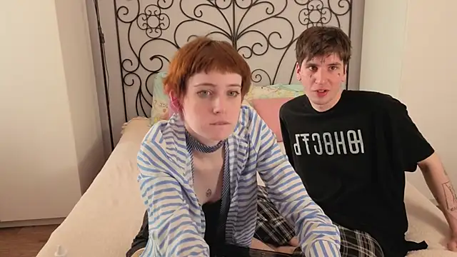 Danny loves Mary online show from 04/11/26, 01:54