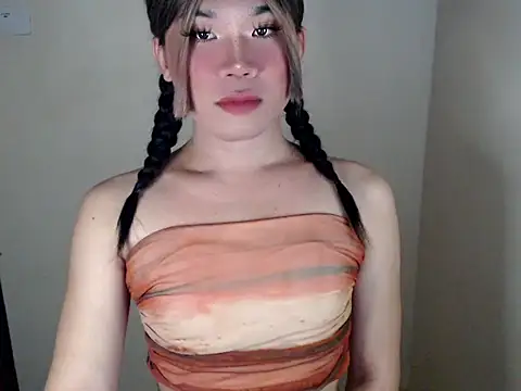 Snapshot of dazzlingcarol chatting on 02/25/26, 08:13 dazzlingcarol online show from 02/25/26, 08:13