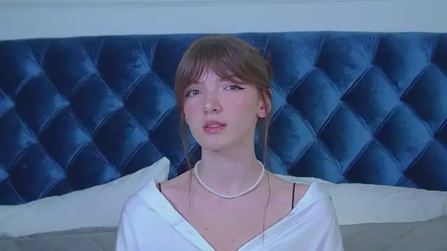 SophiaProve online show from 03/22/26, 04:54