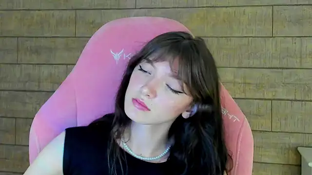 SophiaProve online show from 04/14/26, 04:35