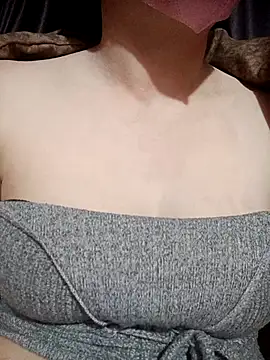 Snapshot of MiHeni chatting on 01/09/26, 03:15 MiHeni online show from 01/09/26, 03:15