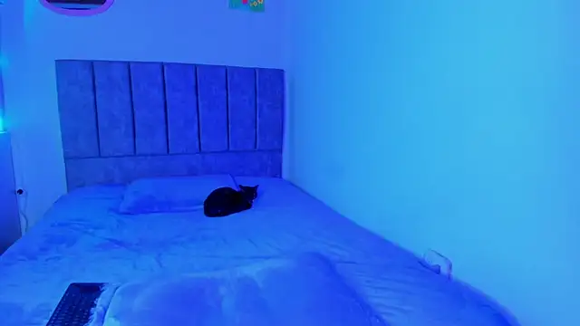 kiity hot 6 online show from 04/14/26, 04:02