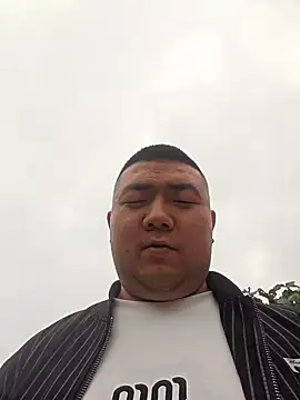 Snapshot of KAIKAI-888 chatting on 11/11/25, 06:02 KAIKAI-888 online show from 11/11/25, 06:02