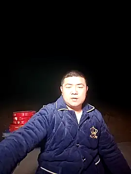 Snapshot of KAIKAI-888 chatting on 11/24/25, 11:32 KAIKAI-888 online show from 11/24/25, 11:32