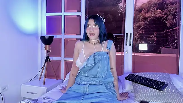 ReiAyanamy online show from 11/25/25, 08:20