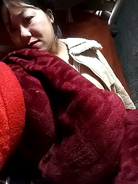 Snapshot of mi_ka_mi chatting on 02/03/26, 02:10 mi ka mi online show from 02/03/26, 02:10