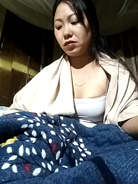 Snapshot of mi_ka_mi chatting on 02/12/26, 01:50 mi ka mi online show from 02/12/26, 01:50