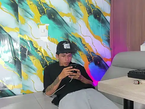 Snapshot of D3mon_cock chatting on 11/12/25, 10:15 D3mon cock online show from 11/12/25, 10:15