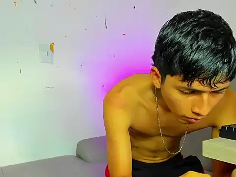 Snapshot of D3mon_cock chatting on 11/17/25, 08:14 D3mon cock online show from 11/17/25, 08:14