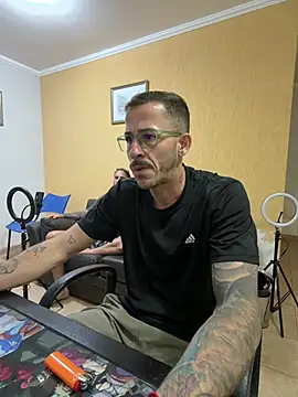 Lucasjandre online show from 06/22/26, 12:45
