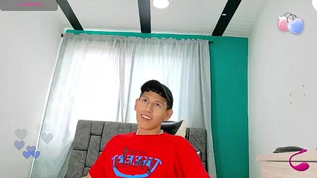 FelipeGonzalezz online show from 11/23/25, 07:13