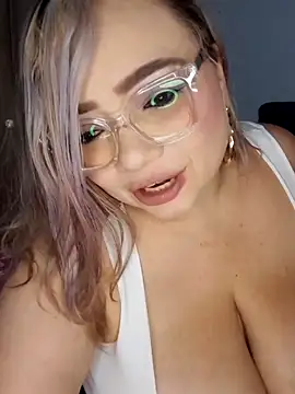 Amber bunnyx01 online show from 11/29/25, 04:48