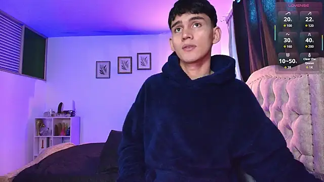 estebanperez 26 online show from 11/18/25, 11:03