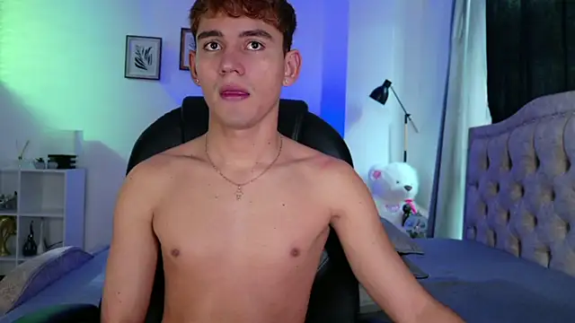 estebanperez 26 online show from 04/01/26, 12:17