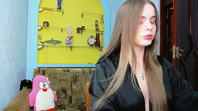 AlicaLOVEalisa777 online show from 04/12/26, 04:34