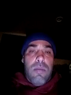 Snapshot of kam580 chatting on 11/11/25, 09:09 kam580 online show from 11/11/25, 09:09