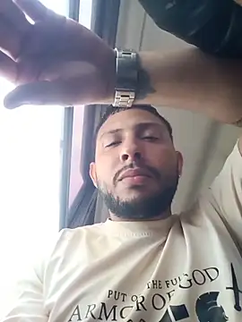 MAX Jhonnson online show from 11/24/25, 09:14