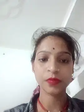 Mohnicute online show from 04/23/26, 07:16