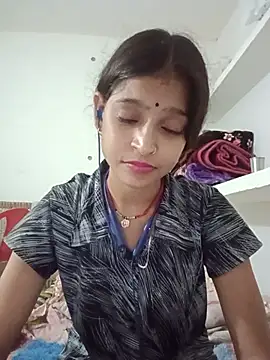 Snapshot of Mohnicute chatting on 05/16/26, 10:36 Mohnicute online show from 05/16/26, 10:36