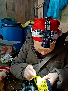 girl-hot2x online show from 01/06/26, 02:15