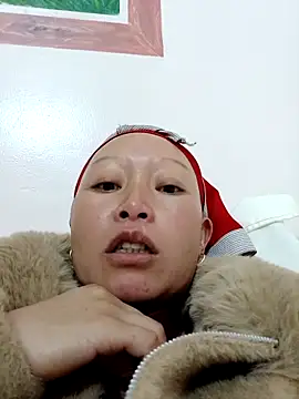 girl-hot2x online show from 02/05/26, 12:21